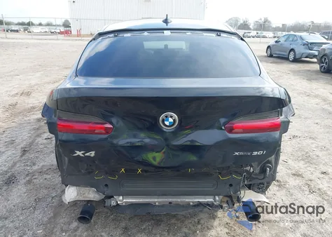2021 BMW X4 xDrive30I z USA, uszkodzony, nr VIN 5UX2V1C03M9E01945